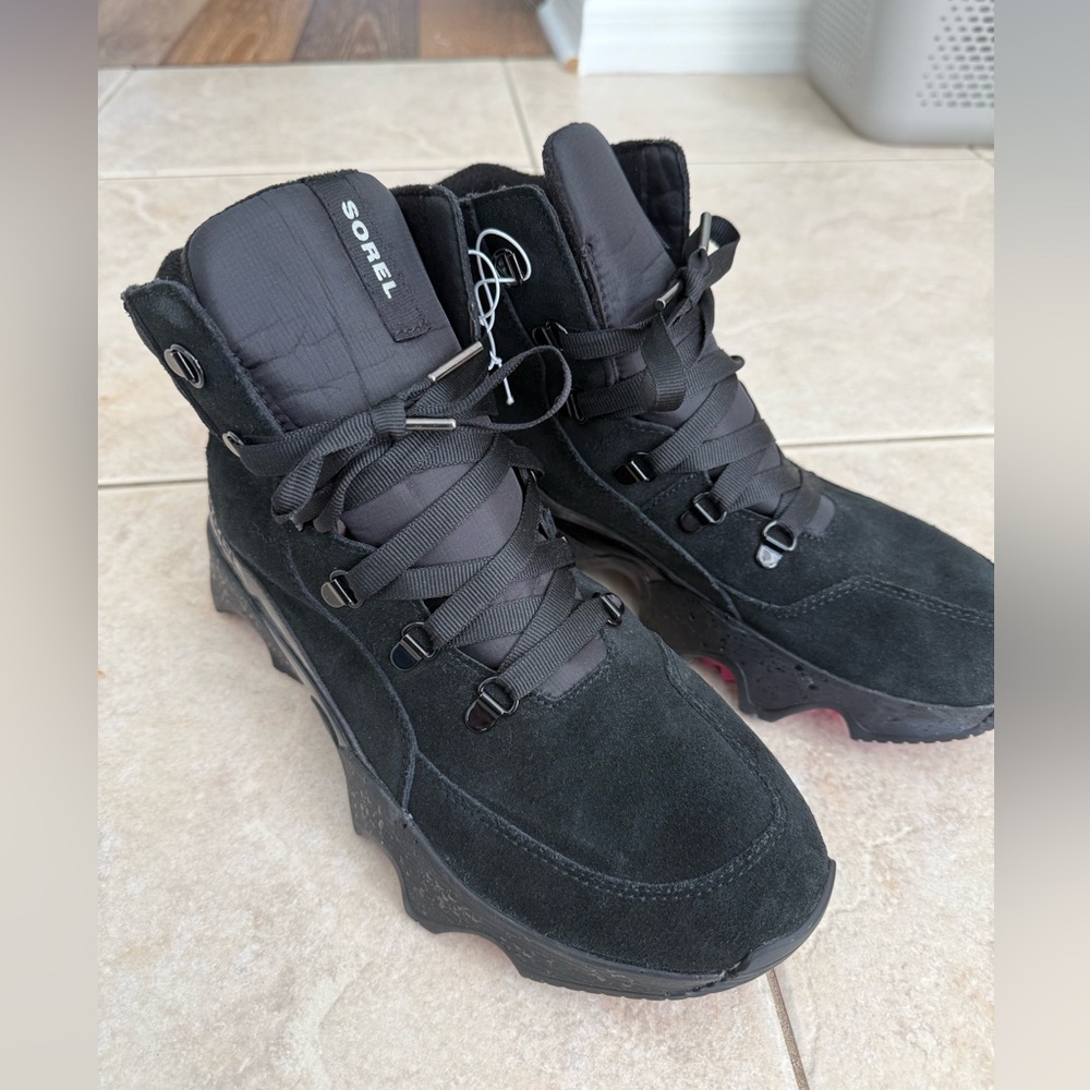 Sorel Kinetic Impact Conquest Aurora Boots nwot Women’s Shoes Boot Black Size 11 - Picture 12 of 12